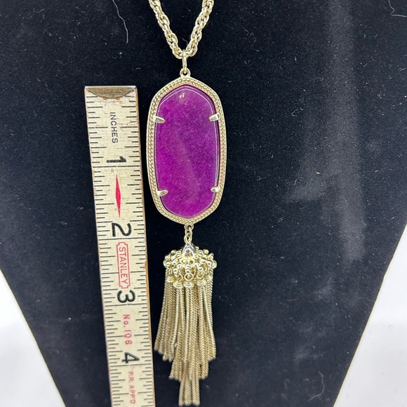 Kendra Scott Rayne Magenta Maroon Jade Tassel Long Necklace With Earrings - Picture 6 of 8